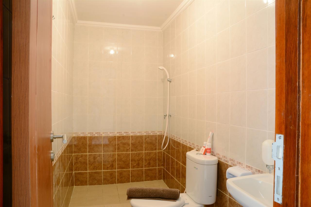 3Br Grand Palace With Private Bathtub By Travelio Jakarta Bagian luar foto