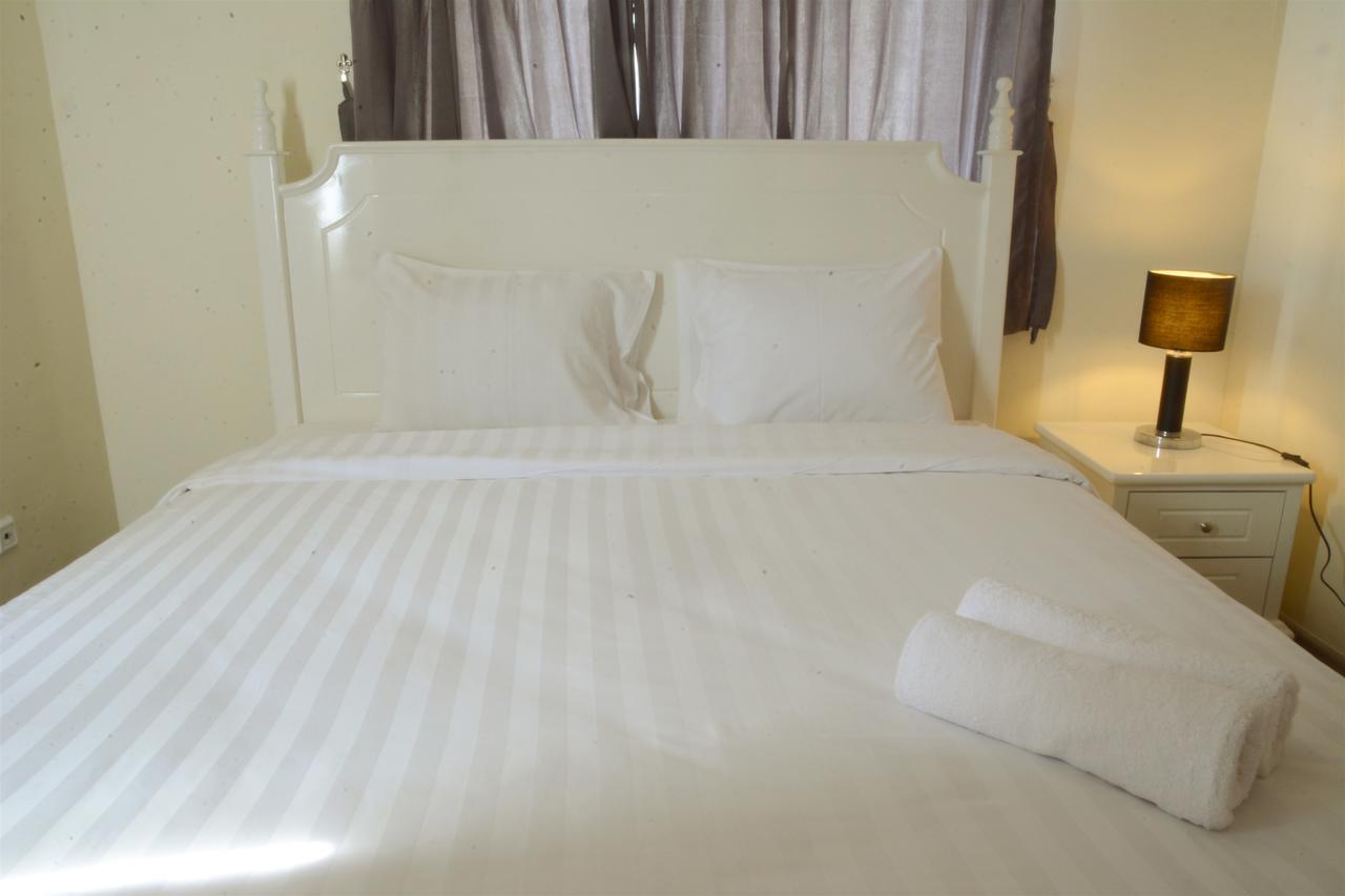 3Br Grand Palace With Private Bathtub By Travelio Jakarta Bagian luar foto