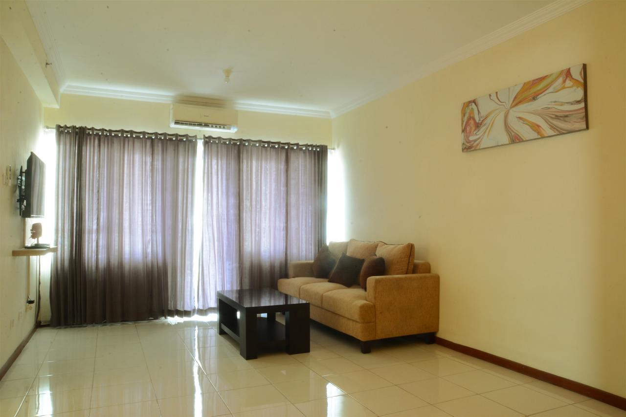 3Br Grand Palace With Private Bathtub By Travelio Jakarta Bagian luar foto