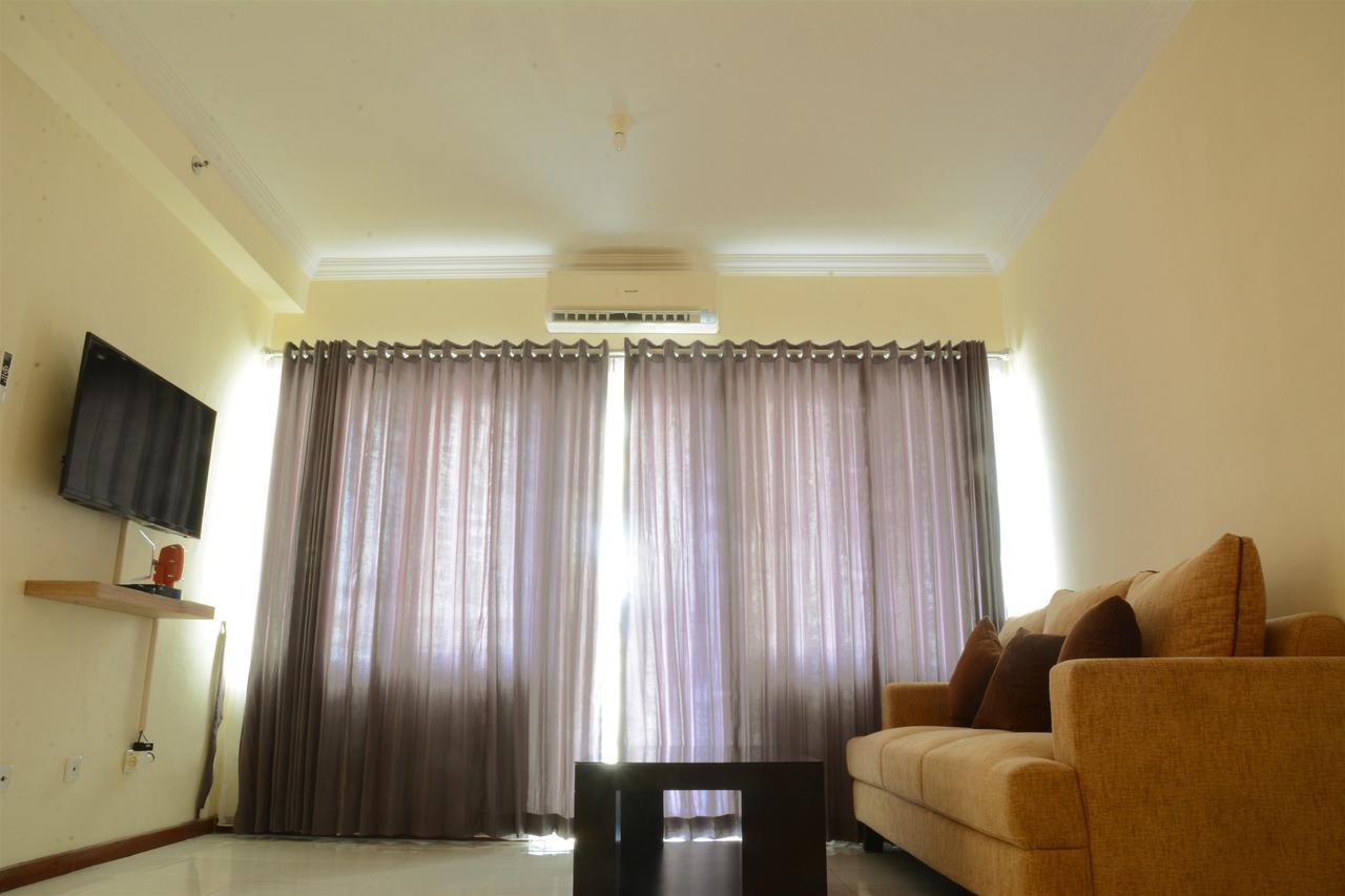 3Br Grand Palace With Private Bathtub By Travelio Jakarta Bagian luar foto